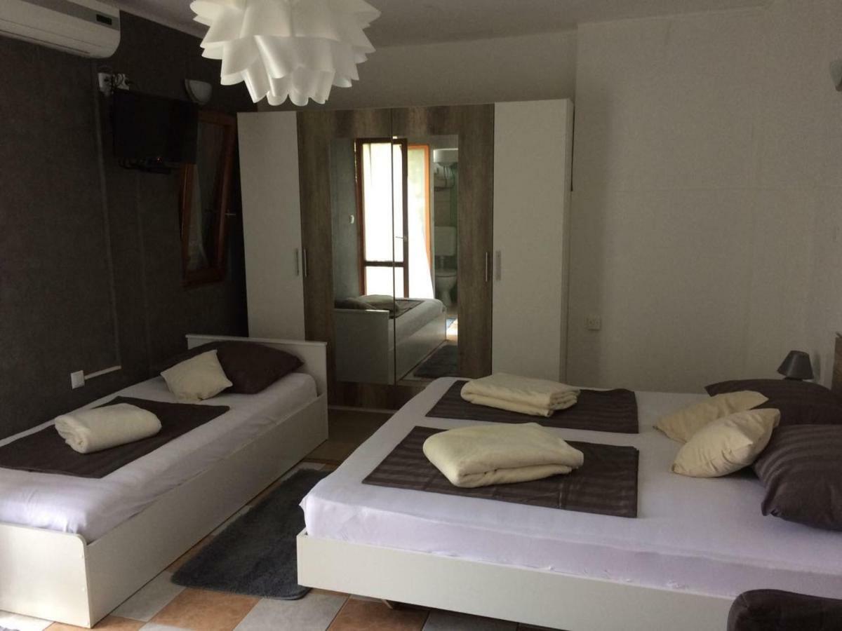 Apartmani Dana Sukošan 外观 照片