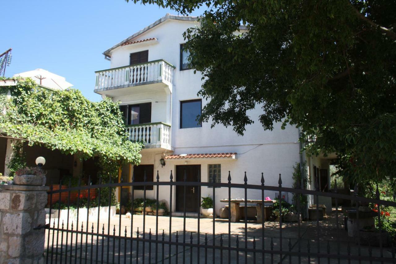Apartmani Dana Sukošan 外观 照片