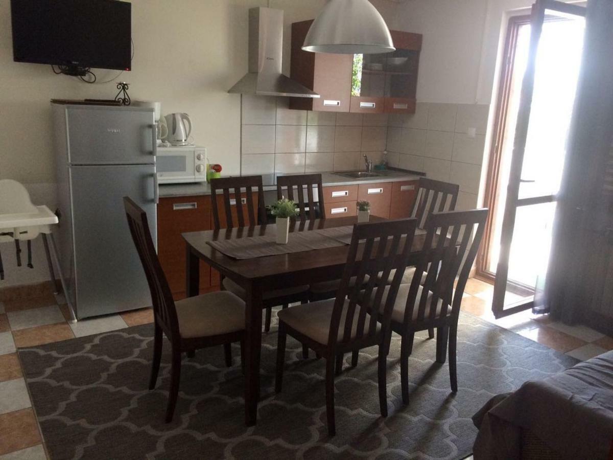 Apartmani Dana Sukošan 外观 照片