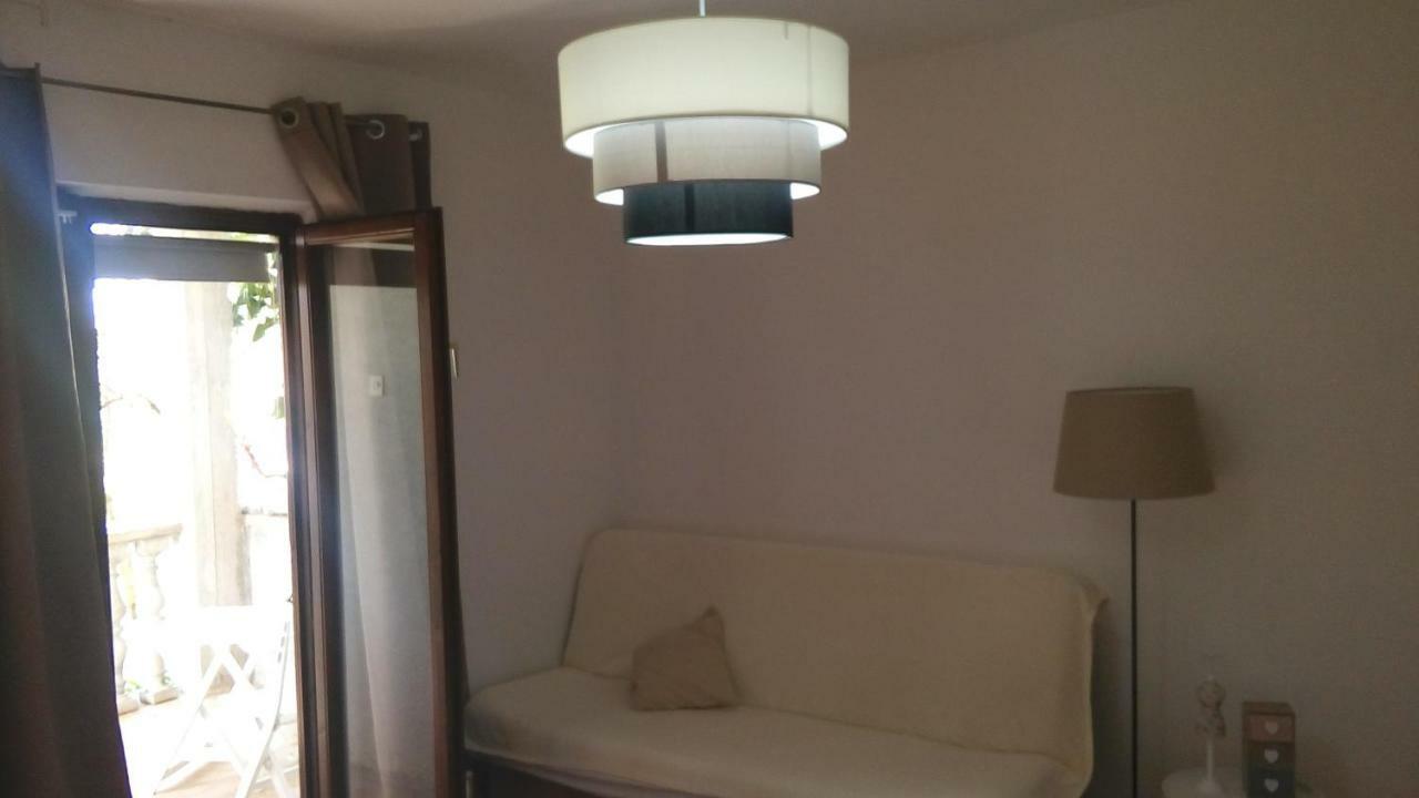 Apartmani Dana Sukošan 外观 照片