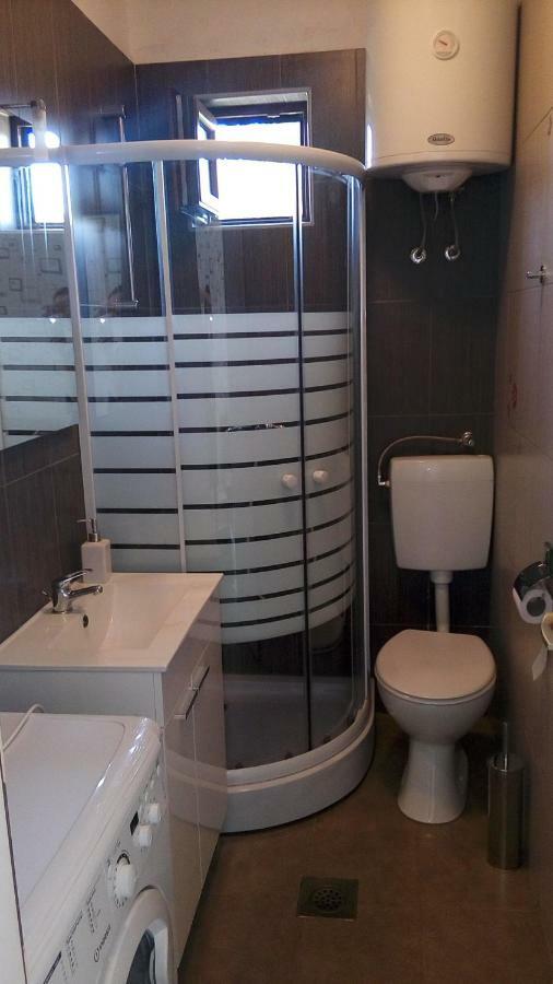 Apartmani Dana Sukošan 外观 照片