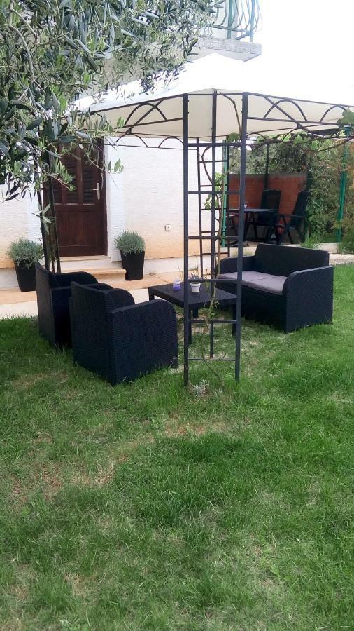 Apartmani Dana Sukošan 外观 照片