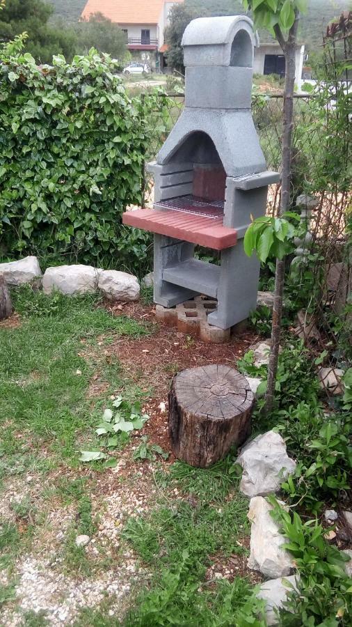 Apartmani Dana Sukošan 外观 照片